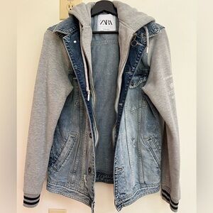 Zara Men’s Distressed Jean/Bomber Jacket with Hoodie Liner Size S EUC!!